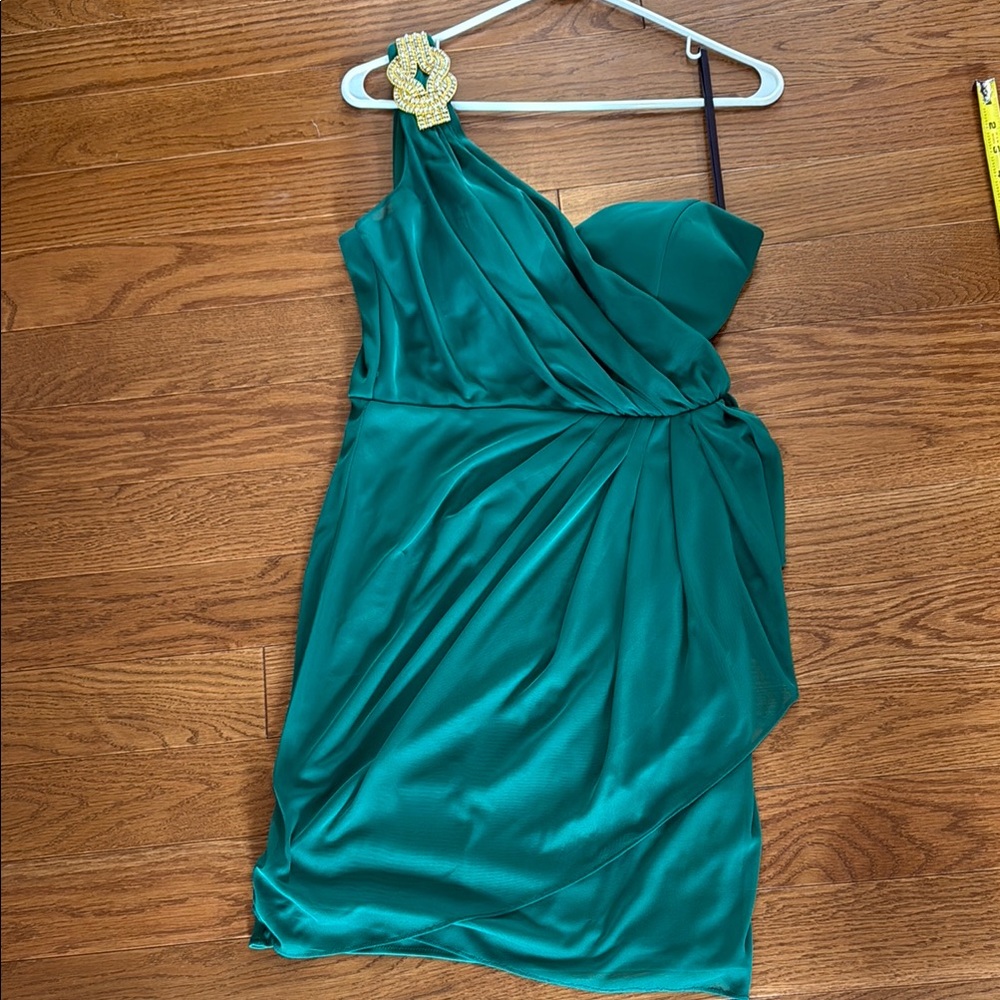 Green Asymmetrical Ruched One Shoulder Cocktail Dress